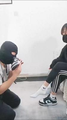 【美娜格格】素人情侣主玩弄绿帽【双视角版】 bf23225