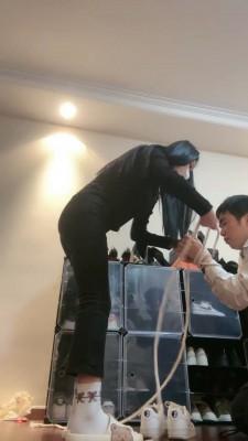 【桃幼幼】生活化人体刷鞋器 bf22902