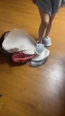 【安曼】女仆店开发多位素人做S bf22405