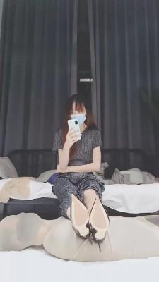 【美娜格格】全包窒息地毯狗 bf22222