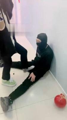 【精神小妹】5素人学生S踢打专场 bf22041