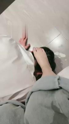 【女暴君S】舔原味白袜脚的狗【完整版】 bf18390