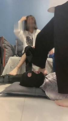 【精神小妹】学生S带女舍友入圈玩狗 bf14654