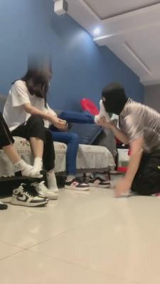 【精神小妹】学生S带女舍友入圈玩狗 bf14654