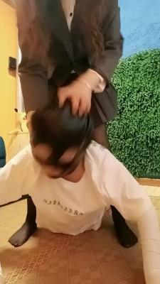 【菲菲女王】黑丝高跟踩虐 bf21020
