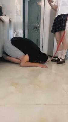 【云云酱】全体重踩踏/鞋底喝酸奶 bf618