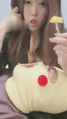 【美柠】狗嘴狂吃垃圾-喂食浓痰 bf3459