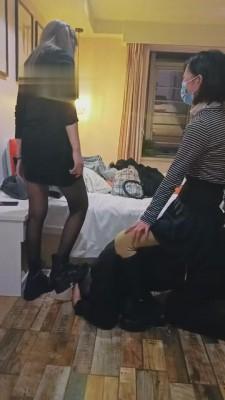 【开发素人】柠檬和她闺蜜闪闪酒店暴打男神 bf6632