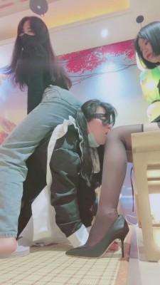 【维妮】双S.女M-舔鞋踩脸羞辱【双视角版】 bf5801