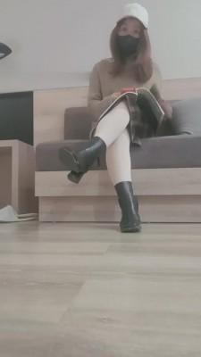 【婷婷玉主】棉袜踩踏/舔足 bf9047