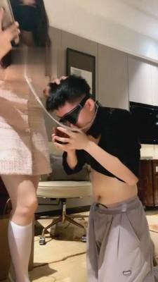 【强抚】晨尿洗礼+口水+酸奶 bf1729