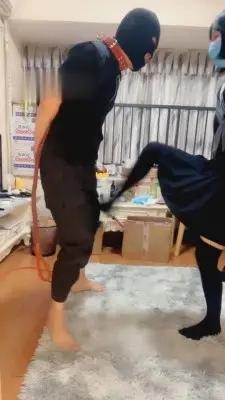 【东莞依主】过膝袜皮鞋重度踢裆 G-210710-13