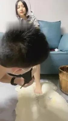 【尤物姐姐】空姐下班教训抖M男友 G-210723-7
