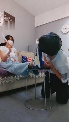 【暴力美学】AJ运动女生随意发泄 G-210822-24