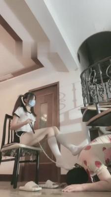 【月影儿】超臭白棉袜的虐杀 bf16474
