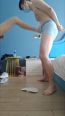 【啦啦啦】舞蹈小姐姐暴力踢裆 ACYC-2158