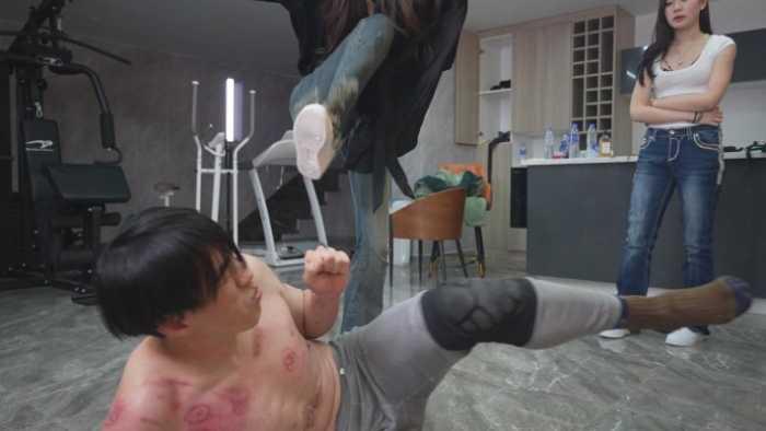 群s粗烟重烫狗烤肉 体无完肤 跆拳道悬踢头脚脚昏厥 YC-250529-5