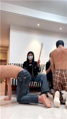 【小琼】姐妹花女王暴揍兄弟奴【三视角版】 JS251205-32
