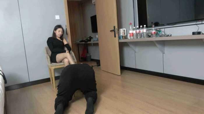 【彼岸花】丝足舔食，漏斗圣水 YC-250502-6