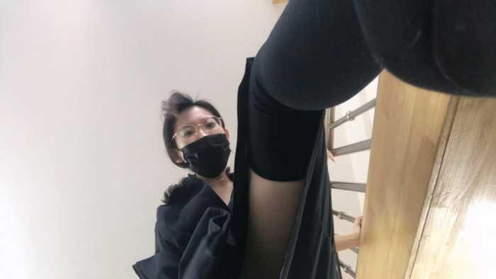 终篇：小鱼女神第一视角肉丝高跟长靴全体重踩踏 YC-250504-3