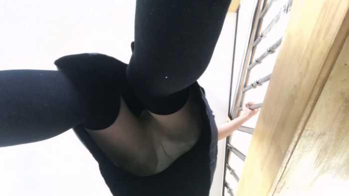 终篇：小鱼女神第一视角肉丝高跟长靴全体重踩踏 YC-250504-3