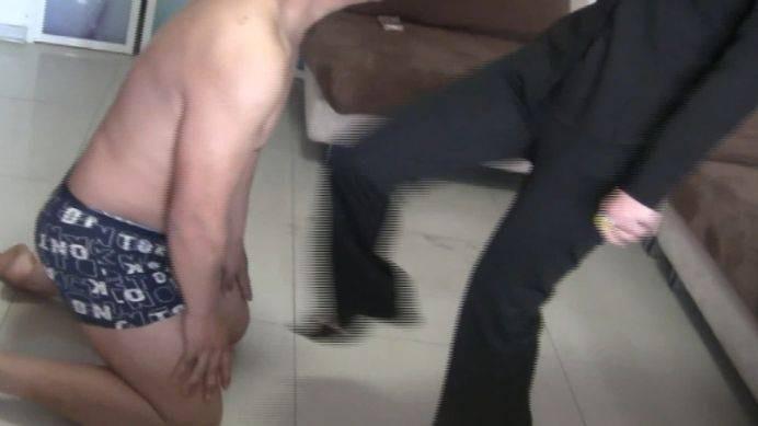 经典大片狠毒S爆踢篮子踢废两条狗赏赐 AX3