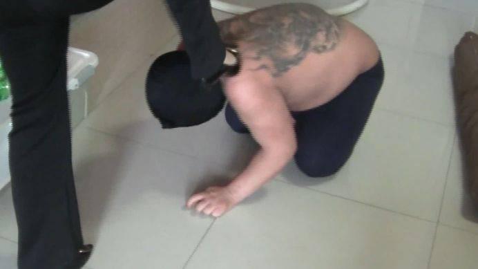 经典大片狠毒S爆踢篮子踢废两条狗赏赐 AX3