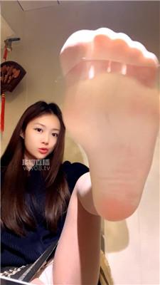 【萱萱子】肉丝盯S    251201-34