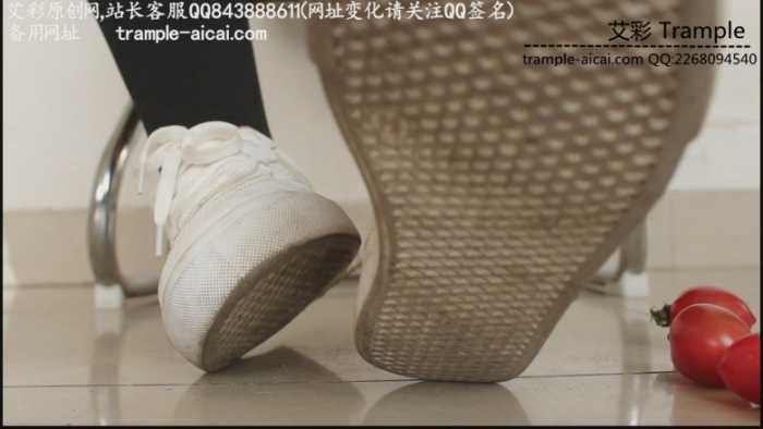 哚儿定制-巨人视角白鞋踩踏辱骂 YC-190409-3