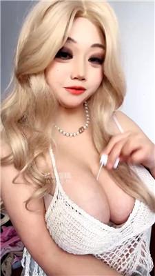 【蛇妈】巨乳玩小牙签    251127-21