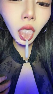 【奈诗】口水怼脸舔屏    251127-14
