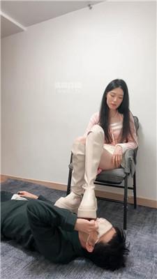 【广州慕丝工作室】车模长靴踩-鞭子抽 JS251126-31
