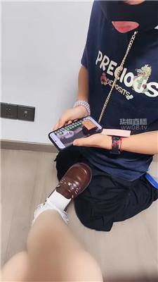 【小梨sama】可爱妹妹的脚下奴 JS251130-19