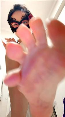 【妖妖】胯下诱惑    260106-31
